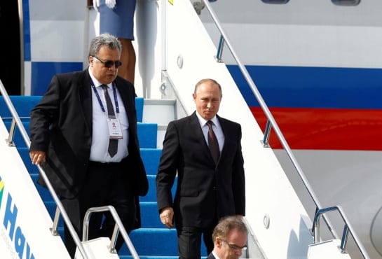 FOTOGALERÍA: El embajador ruso Anrei Karlov junto a Vladimir Putin