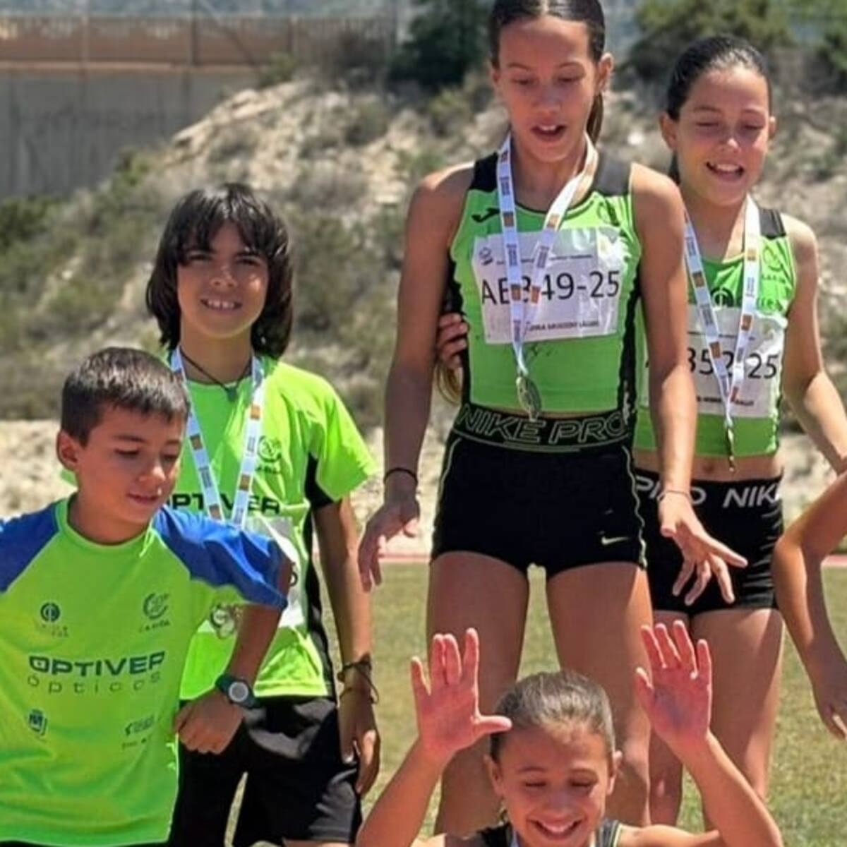 Los alevines del Club Atletismo Elda se colgaron ocho medallas en el Campeonato Provincial