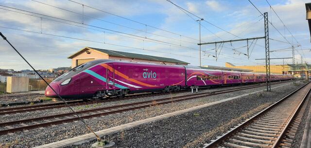 Los nuevos trenes Avlo entre Murcia y Valladolid son de la serie S-106