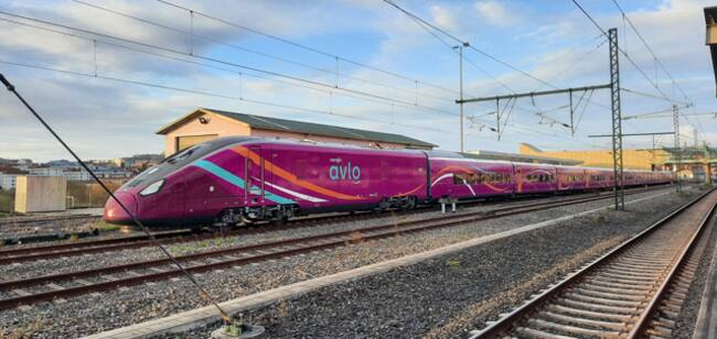 Los nuevos trenes Avlo entre Murcia y Valladolid son de la serie S-106