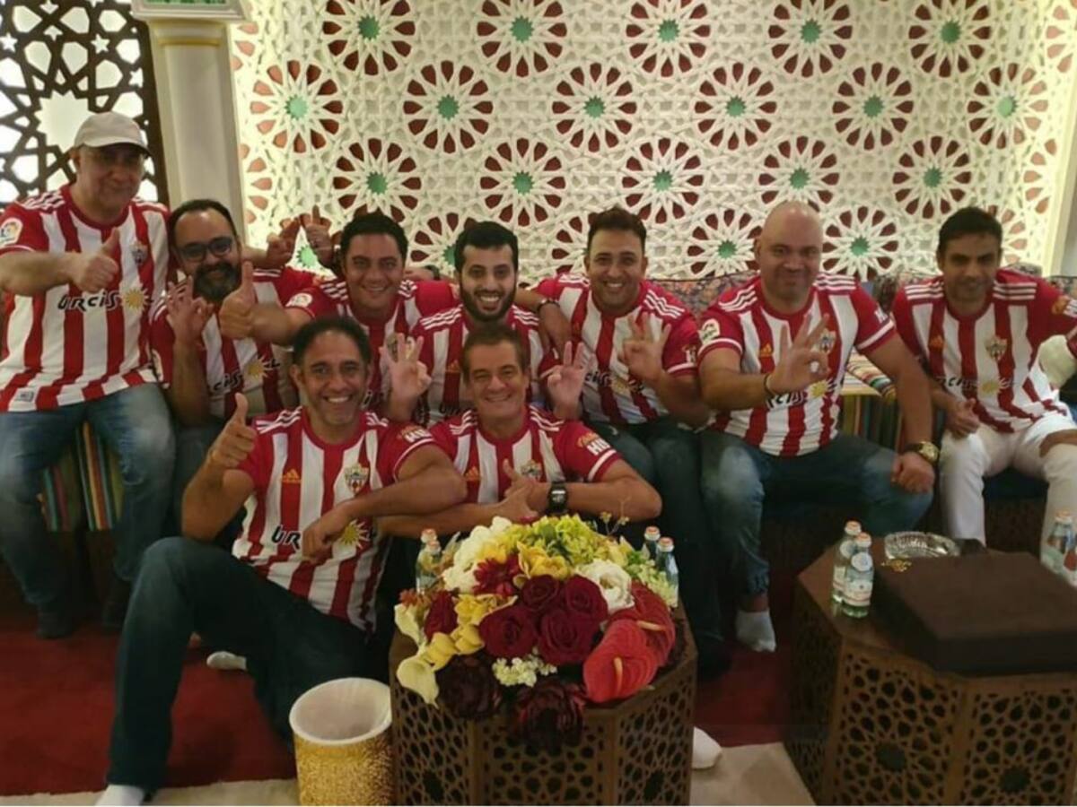 Turki Al-Sheikh no se quita la camiseta del Almería