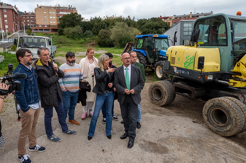 César Pascual verifica que el ordenamiento urbanístico del terreno propuesto por el Consistorio se adecua a las necesidades de edificación