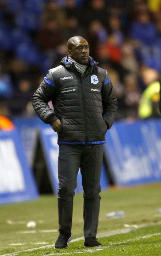 El nuevo técnico del Deportivo, el holandés Clarence Seedorf, durante el encuentro correspondiente a la jornada 23 de primera división que han disputado esta noche frente al Betis en el estadio de Riazor