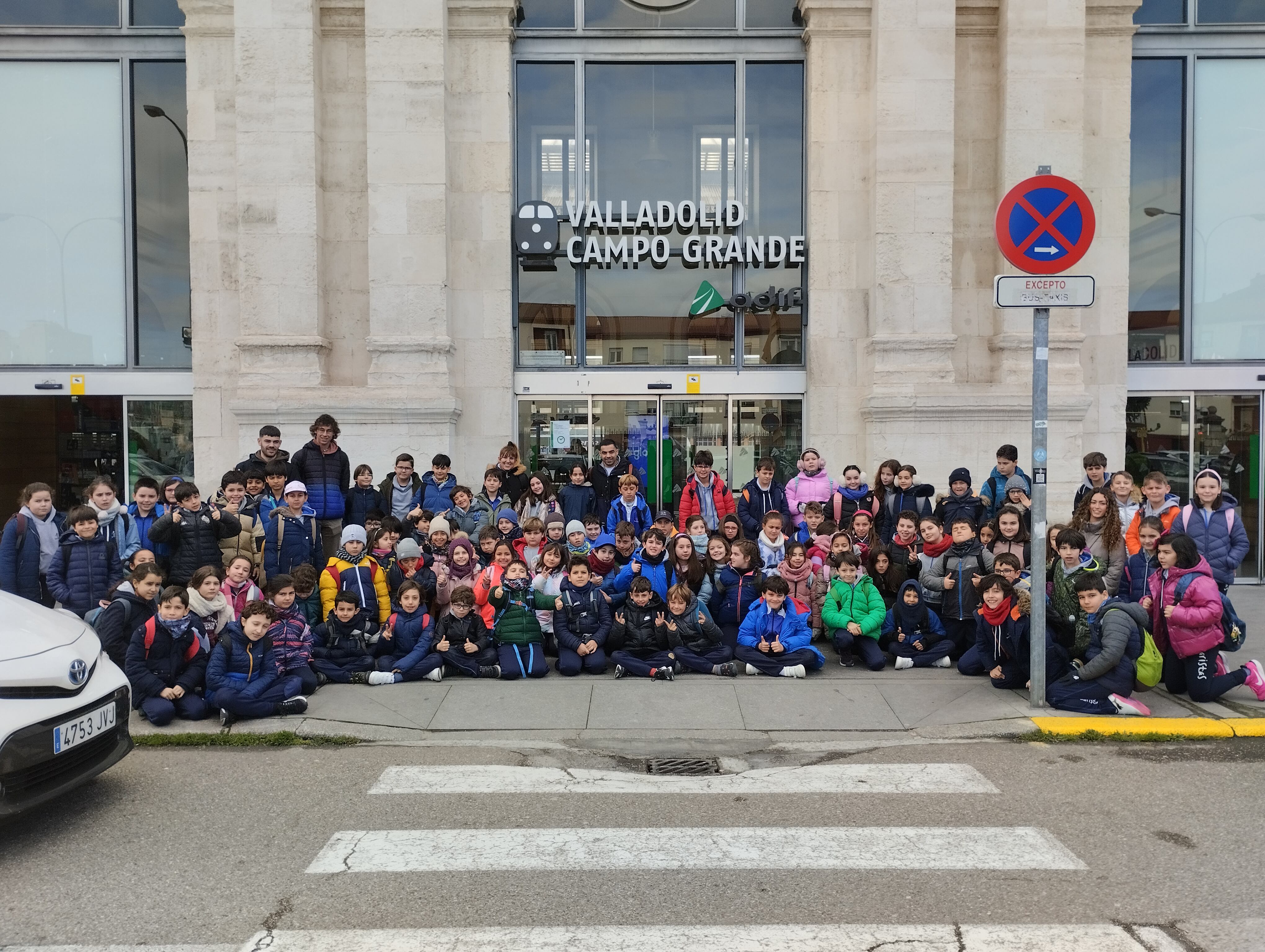 Alumnos de Marista Castilla Palencia viajan en tren