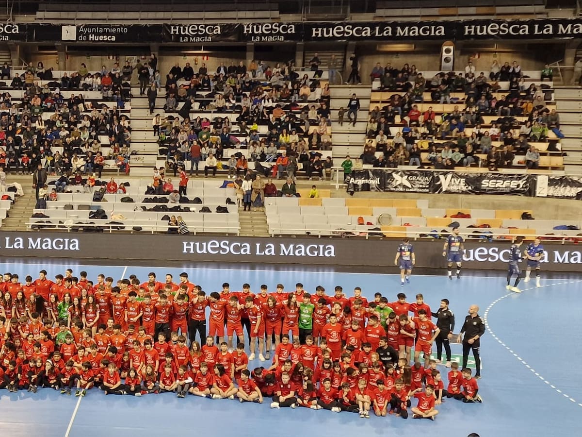 Bada Huesca presentará a su cantera en el encuentro ante Cangas