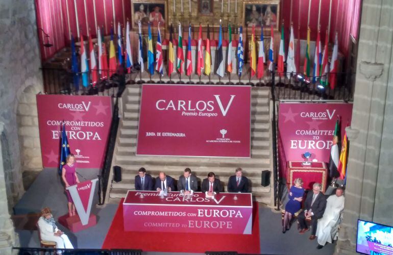 Ceremonia de entrega del Premio Europeo Carlos V a Sofia Corradi