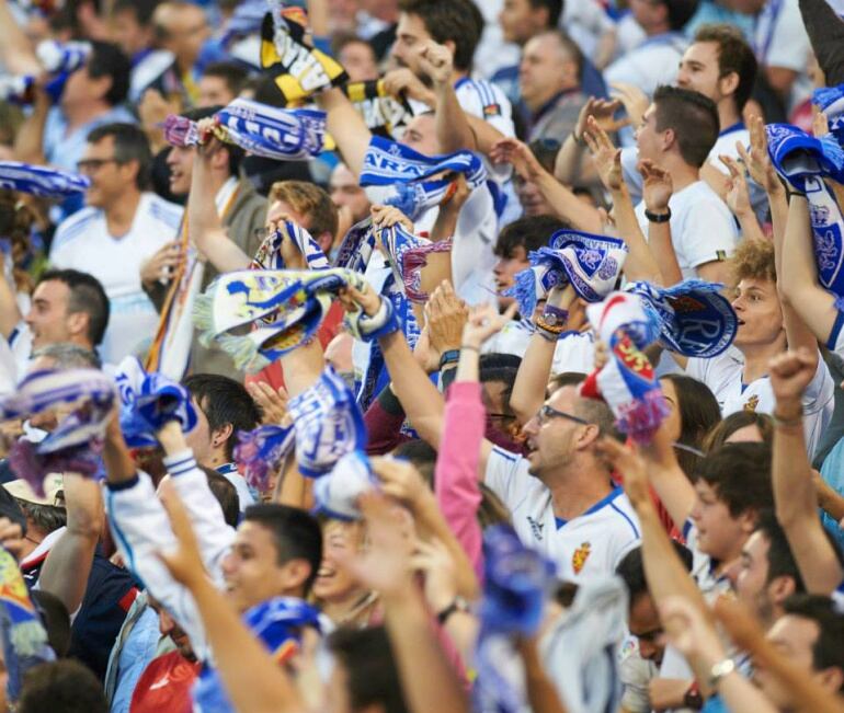 La afición del Real Zaragoza ha disfrutado de grandes partidos y eliminatorias en la Copa del Rey que regresa a la Romareda