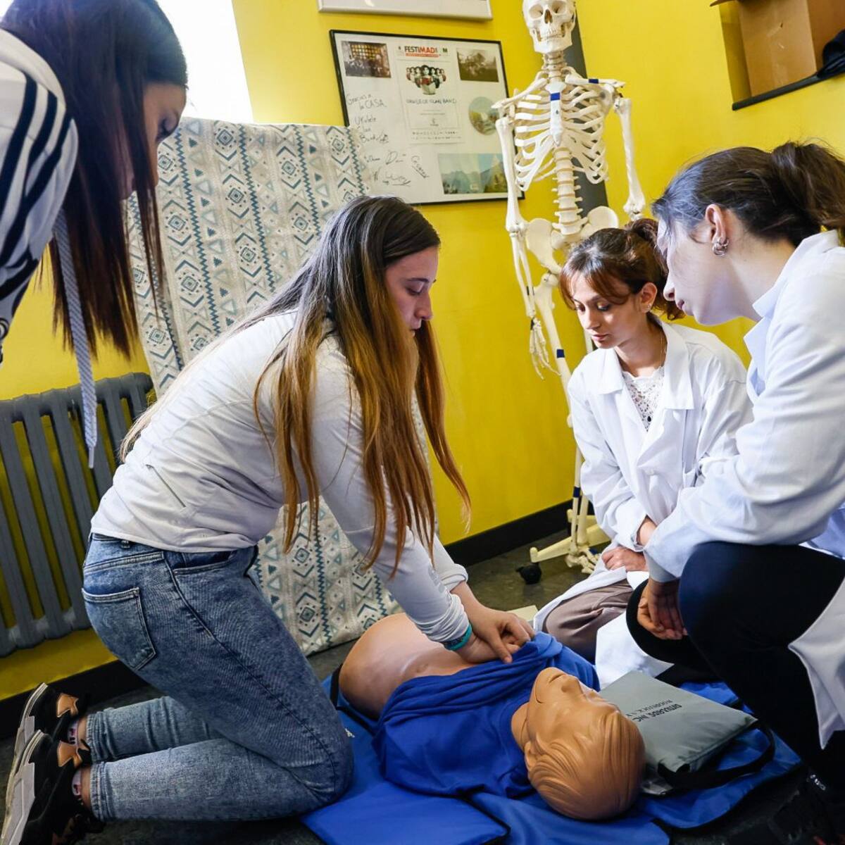 La Feria de Formación Profesional de Colmenar Viejo difunde la oferta educativa del municipio