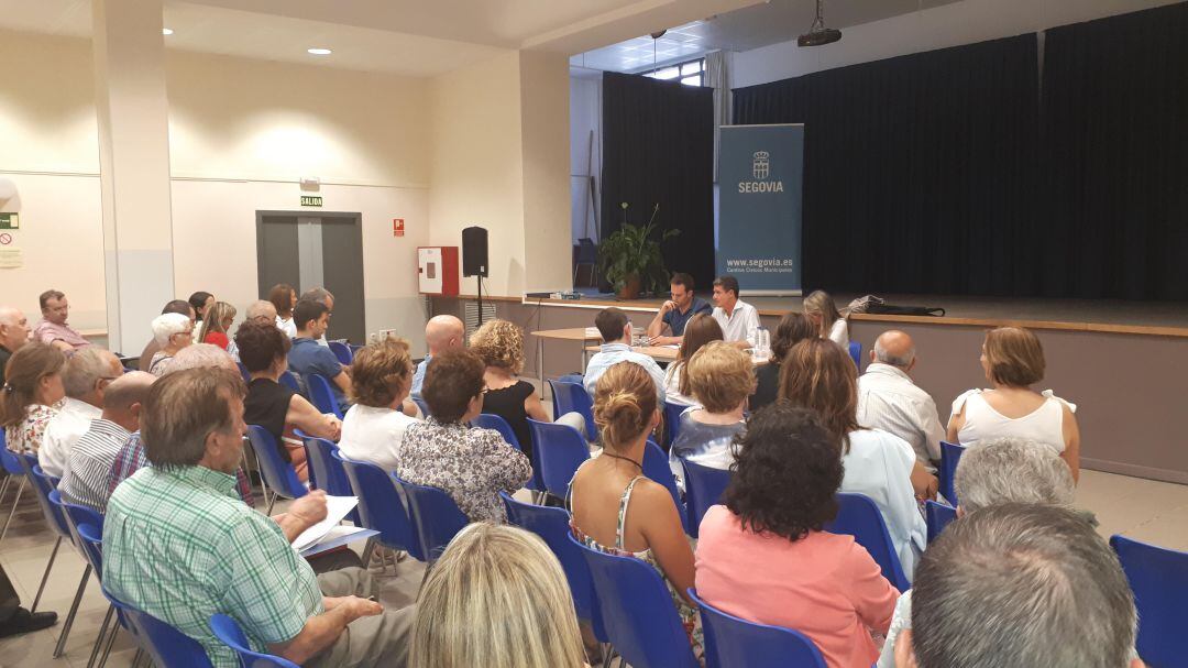 Reunión de presupuestos participativos (foto de archivo)