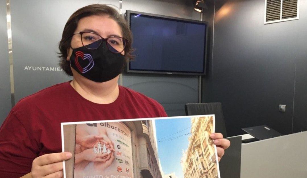 Nieves Navarro, concejal de Unidas Podemos