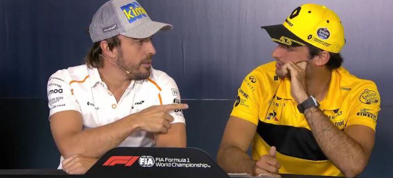 El momento en el que Carlos Sainz le tira un cariñoso insulto a Fernando Alonso