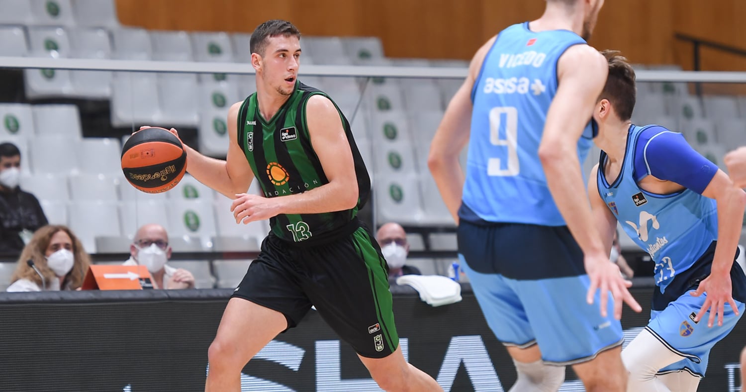 Arnau Parrado en un partido con el Joventut. / Foto: Joventut de Badalona