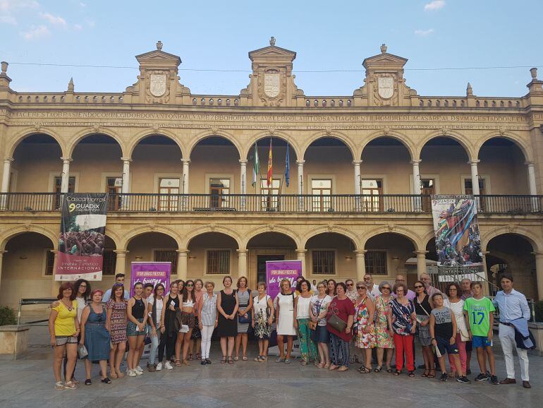 Concentración contra la violencia de género en Guadix