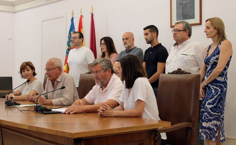 Parte del nuevo equipo de gobierno de Dénia.