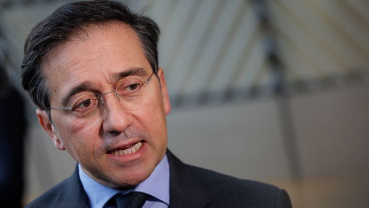 El ministro Albares analiza el tratado sobre Gibraltar en Radio Algeciras