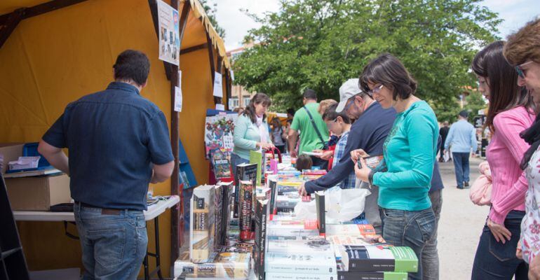 Los visitantes podrán disfrutar de stands, firmas de libros y actividades para todos los públicos