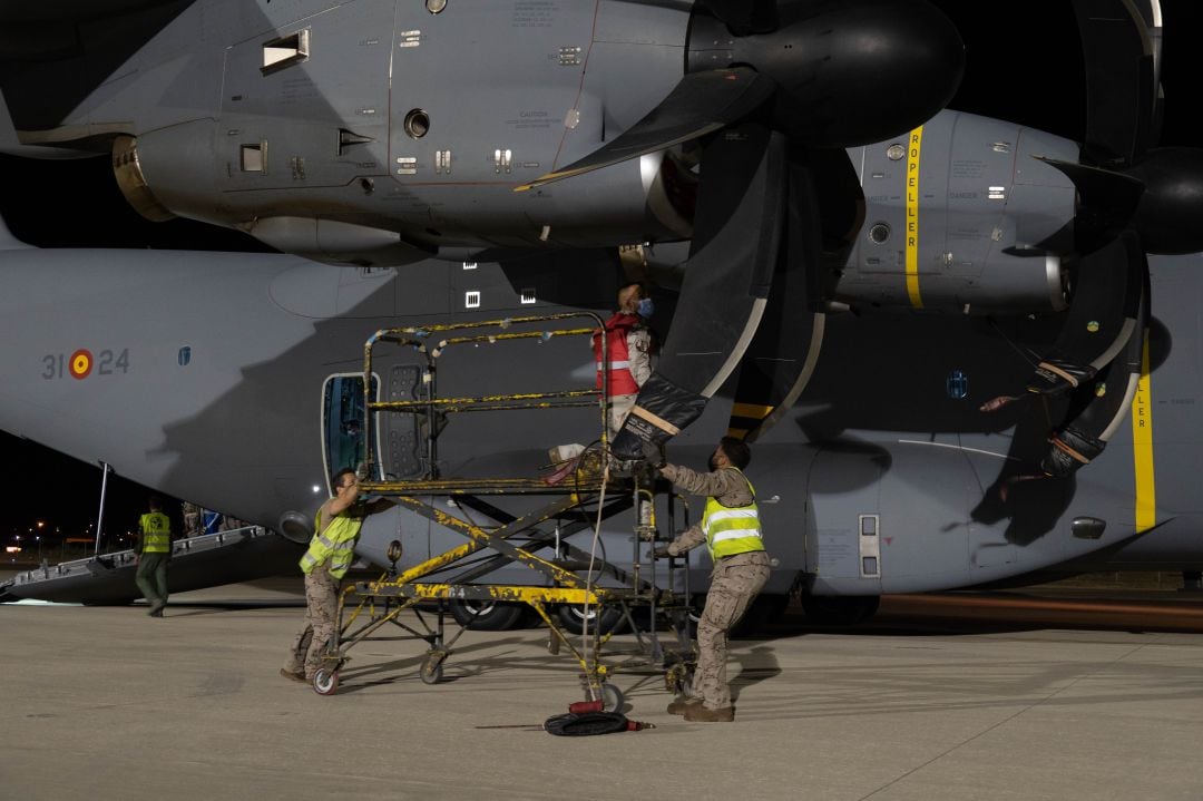 Preparativos para la repatriación de españoles en Kabul. 