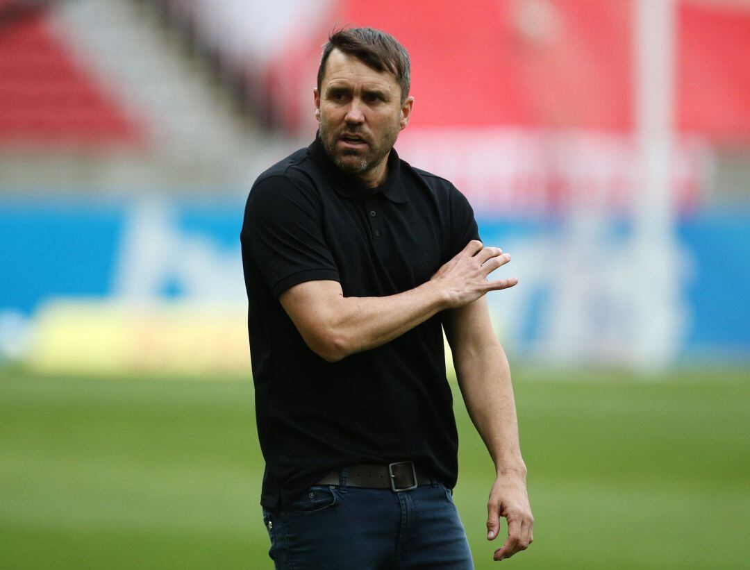 Eduardo Coudet en su último partido con el Inter de Porto Alegre