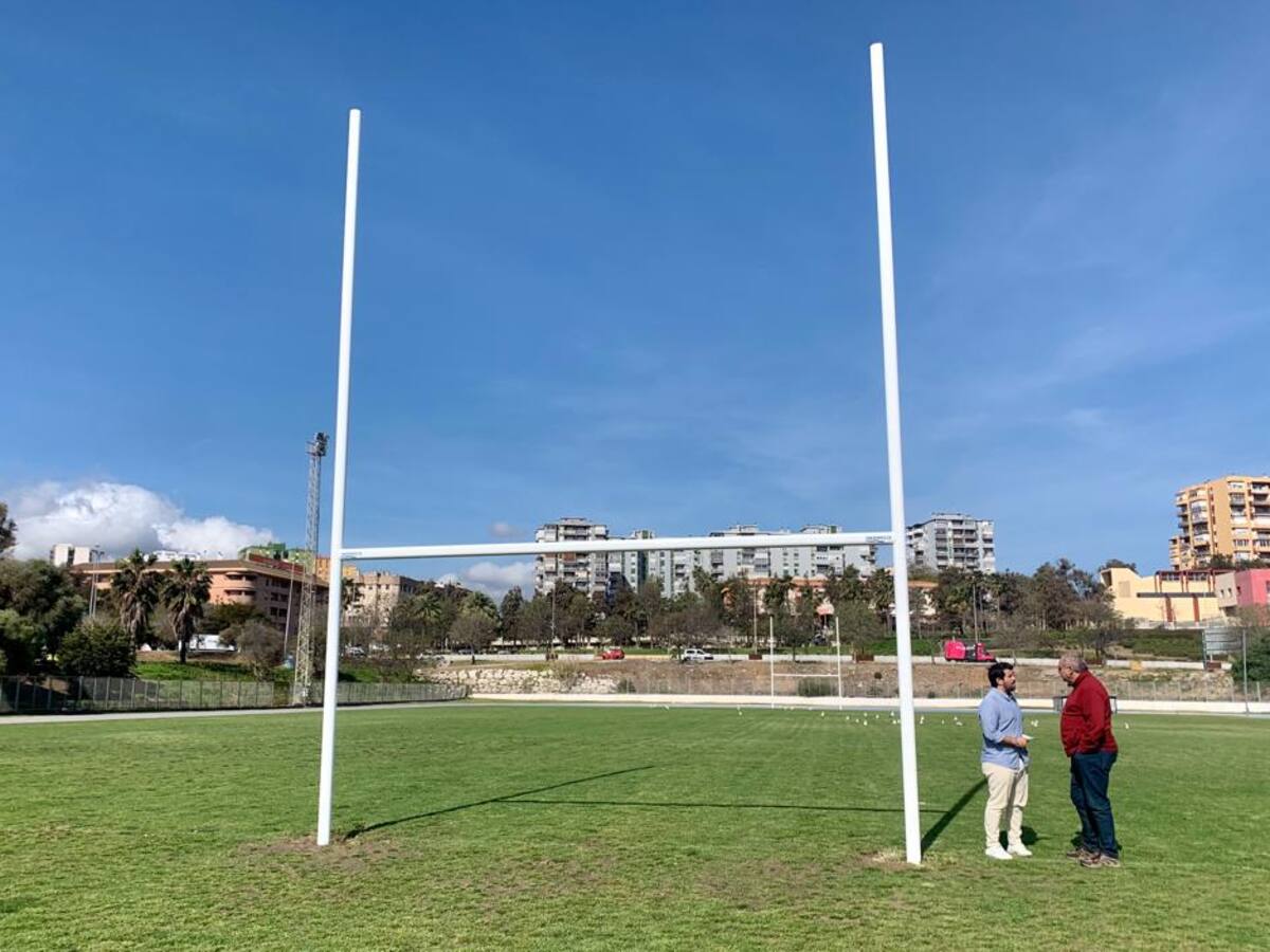 El 'Enrique Talavera' de Algeciras ya cuenta con nuevas porterías de rugby