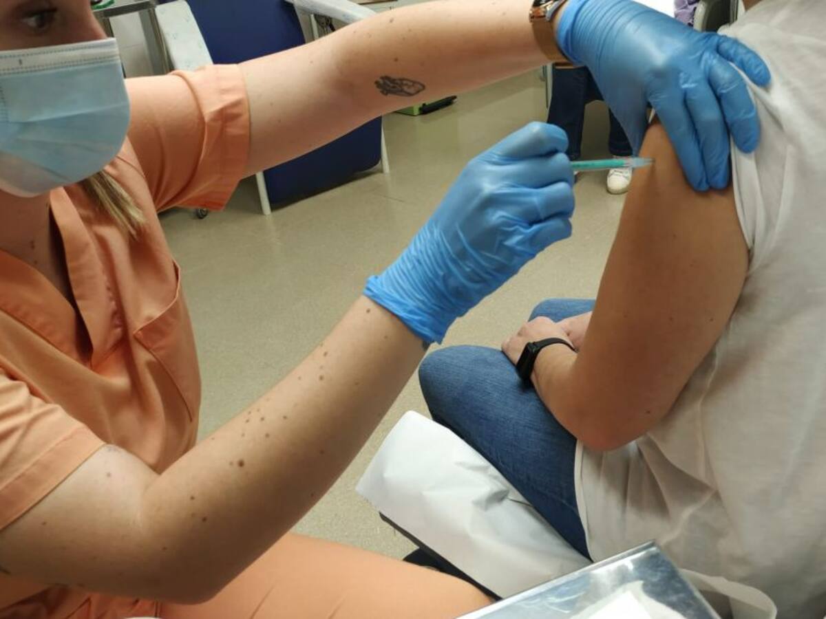 La Rioja comenzará a vacunar a los alumnos de 12 a 18 años en la última semana de agosto