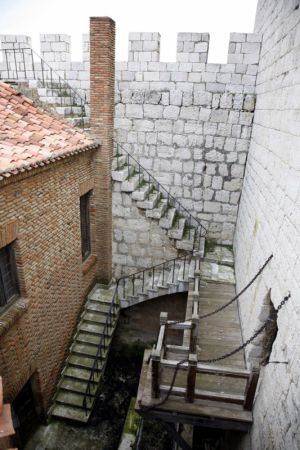 Castillo de Monzón