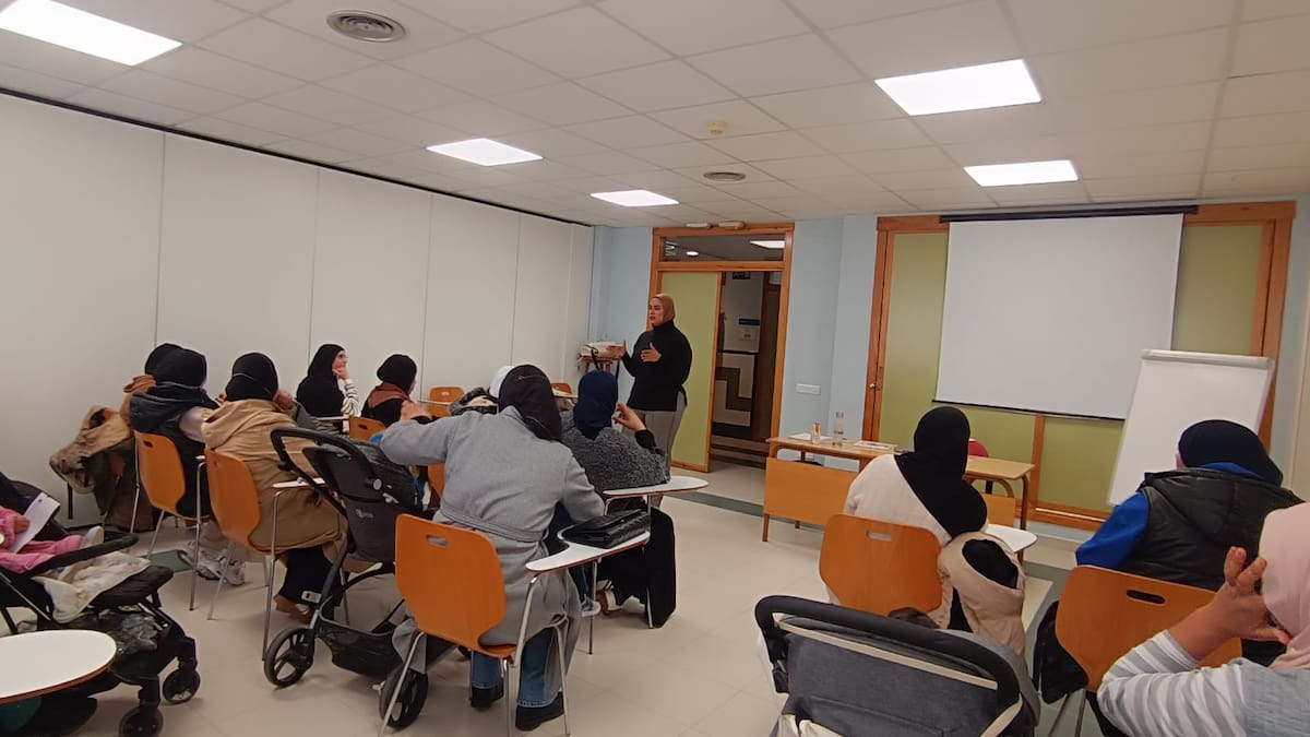 Ejea impulsa el programa "Entre lenguas"