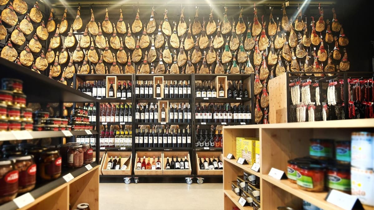 Julián Mairal apuesta por un nuevo espacio comercial en Barbastro