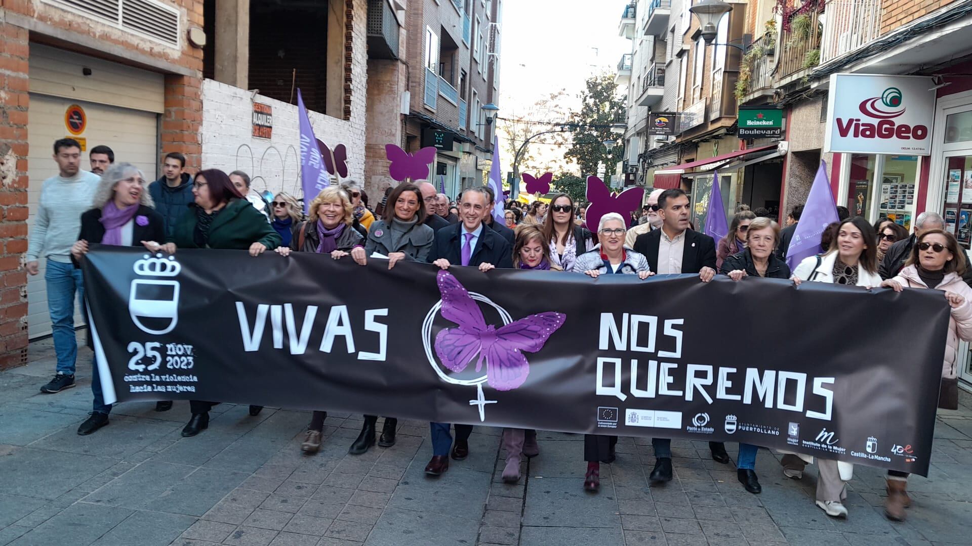 Marcha por las calles de Puertollano 25-N