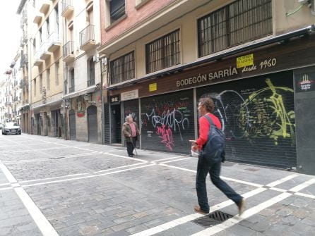 Imagen de la calle Estafeta durante la primera jornada de la fase 1, con los bares todavía cerrados