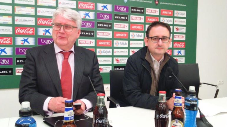 Juan Pascual y Ramón Segarra en su comparecencia ante la prensa