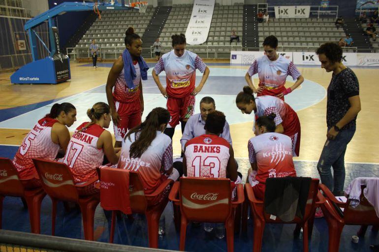  Embutidos Pajariel Bembibre perdió en el último segundo sin tiempo para responder.