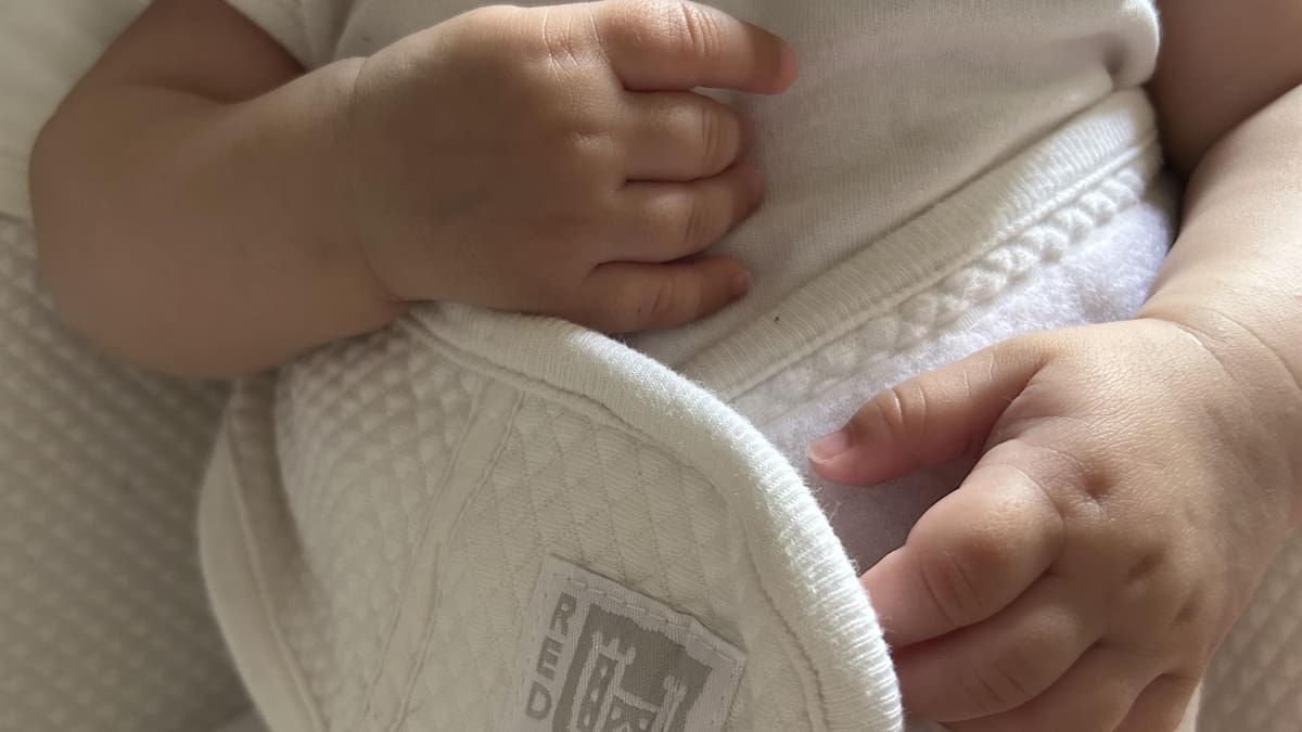 Nora, la primera bebé nacida en Álava en 2026: “Qué mejor manera de empezar el año”