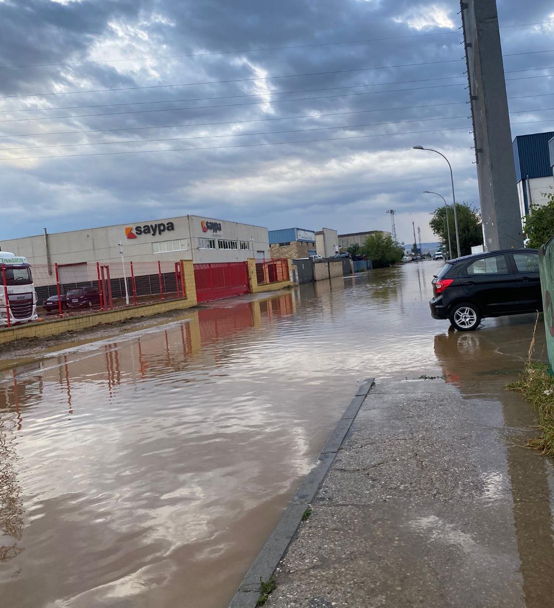 Una de las calles del Polígono Industrial del Henares