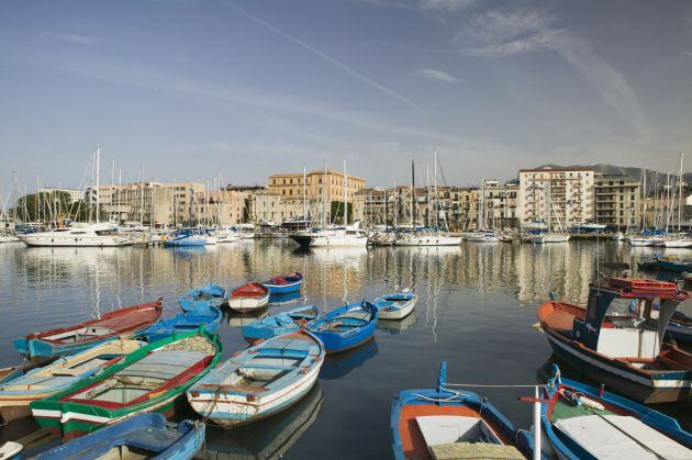 Puerto de La Cala, en Palermo