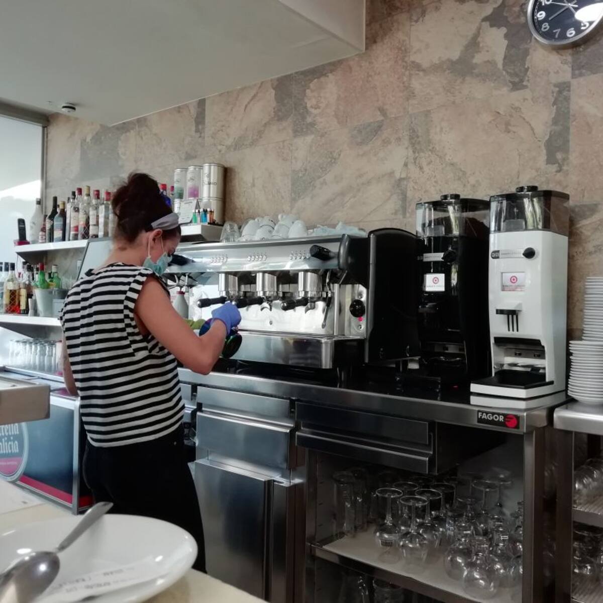 De 1.000 a 50 cenas de empresa en un año. El escenario que deja la COVID en Castellón esta Navidad