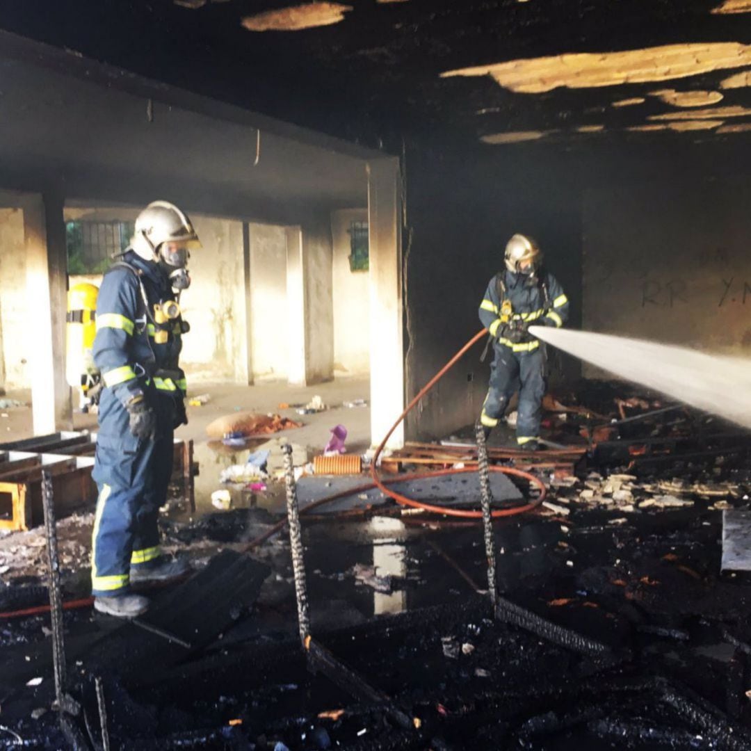 El incendio sólo provocó daños materiales