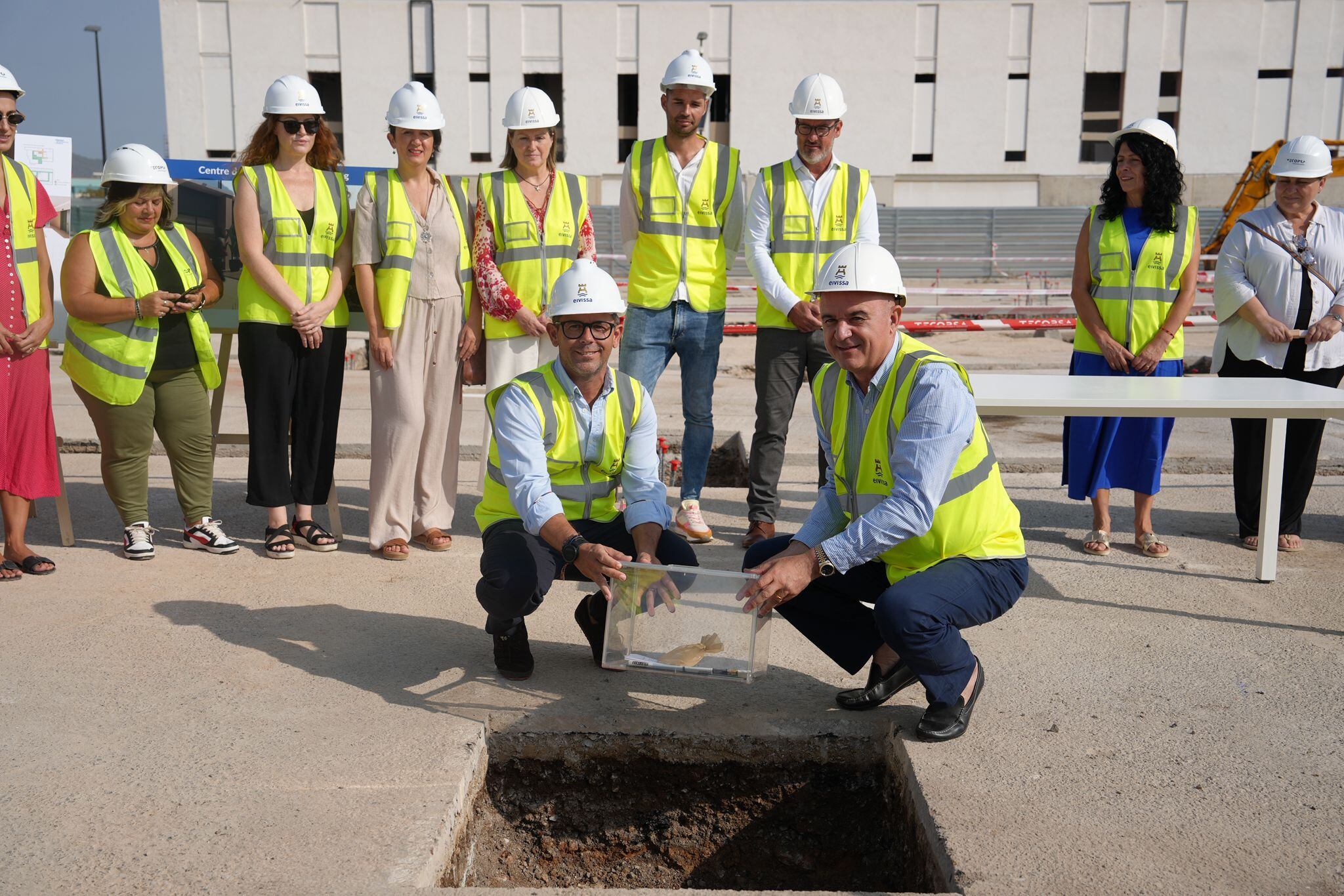Acto de colocación de la primera piedra del centr de es Gorg