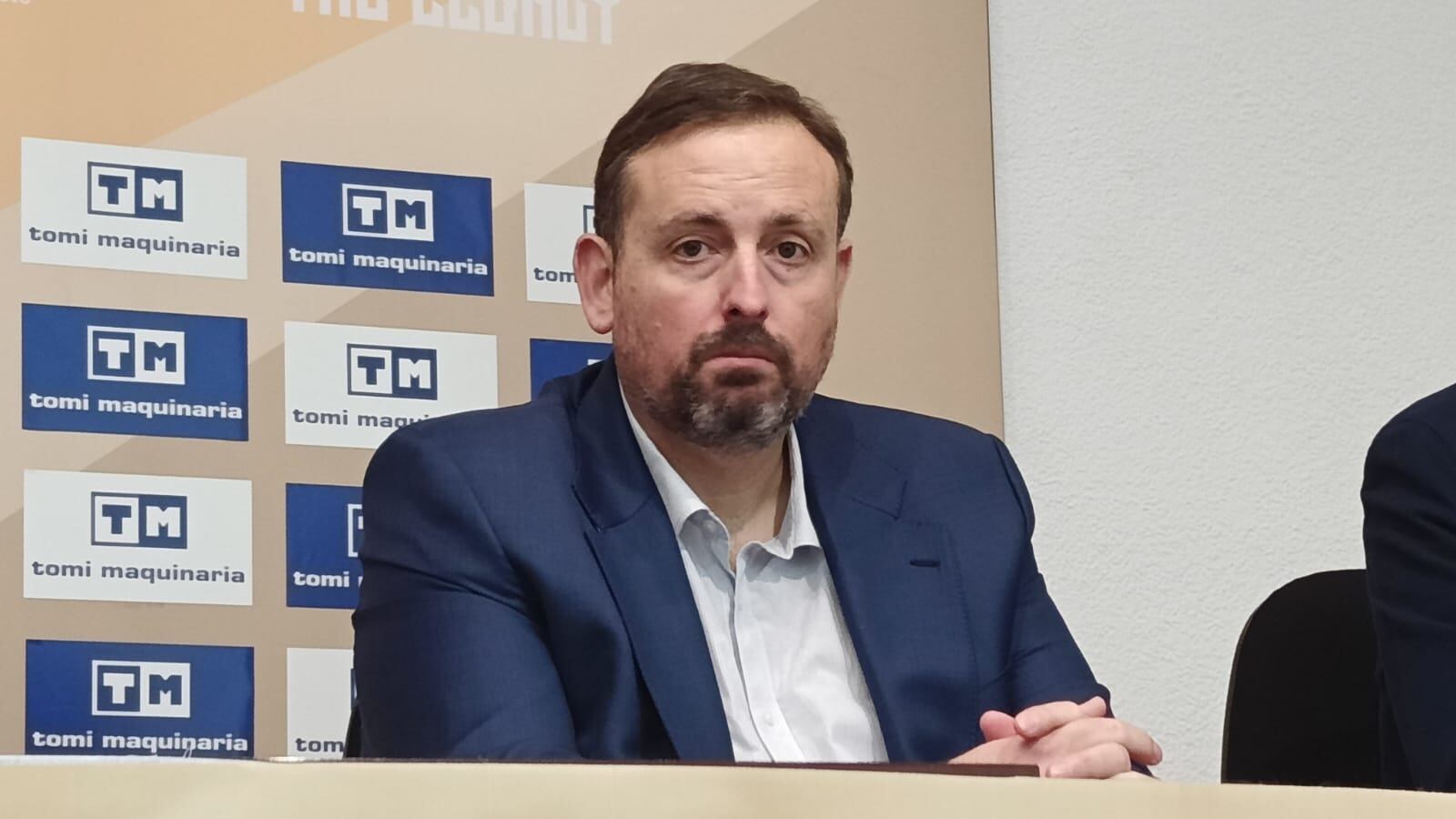 Alejandro Gómez en la sala de prensa del Palacio