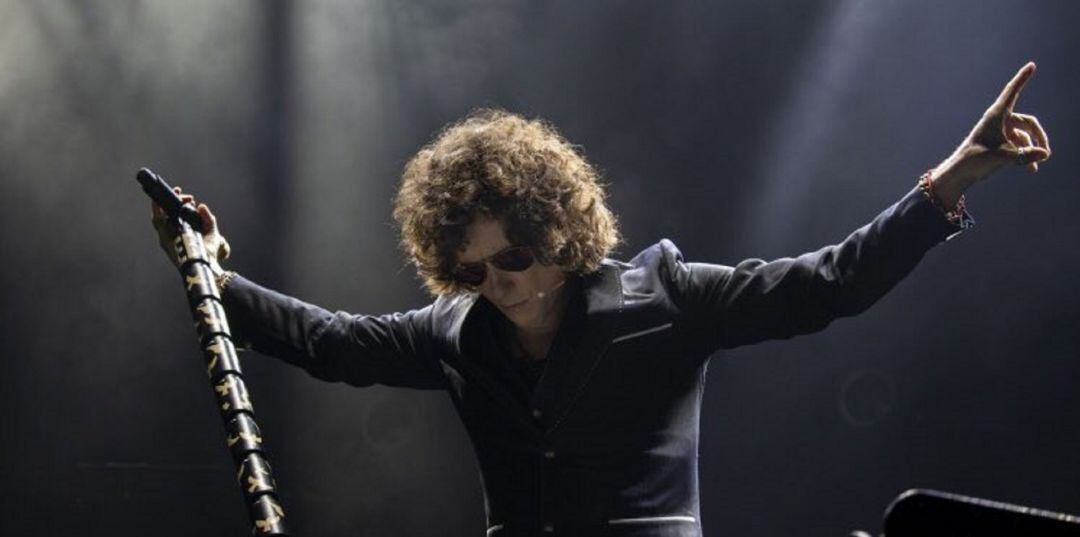 Enrique Bunbury retrasa la salida de &quot;Posible&quot; su nuevo disco