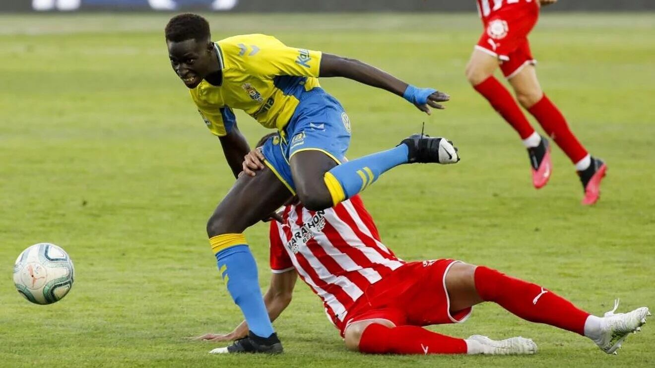 Clau Mendes llega cedido desde Las Palmas a la UD Logroñés. / UDL