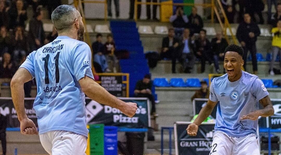 Christian Chao y Everton, la pareja de moda en el Santiago Futsal