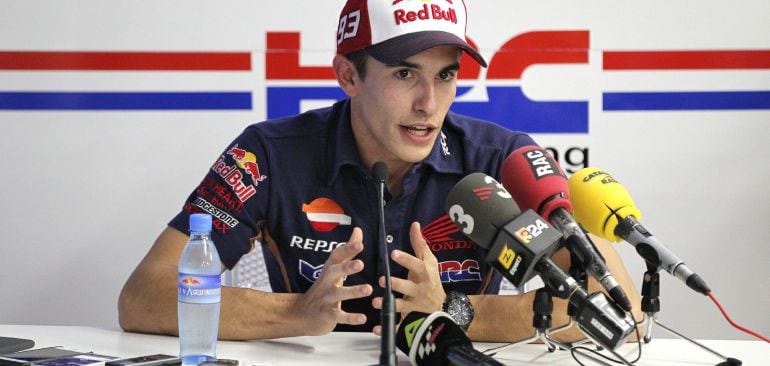 Márquez habla con los medios en Valencia