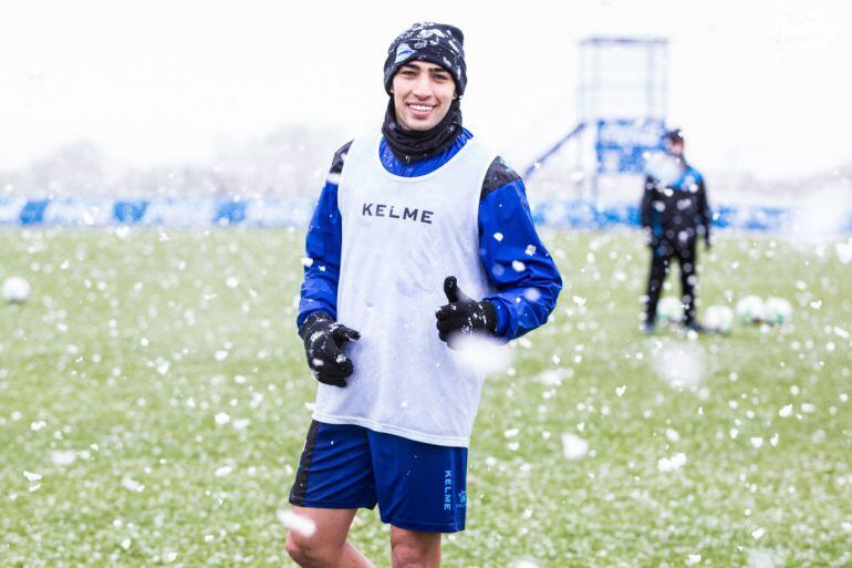 Munir en la sesión de esta mañana pasada por nieve.