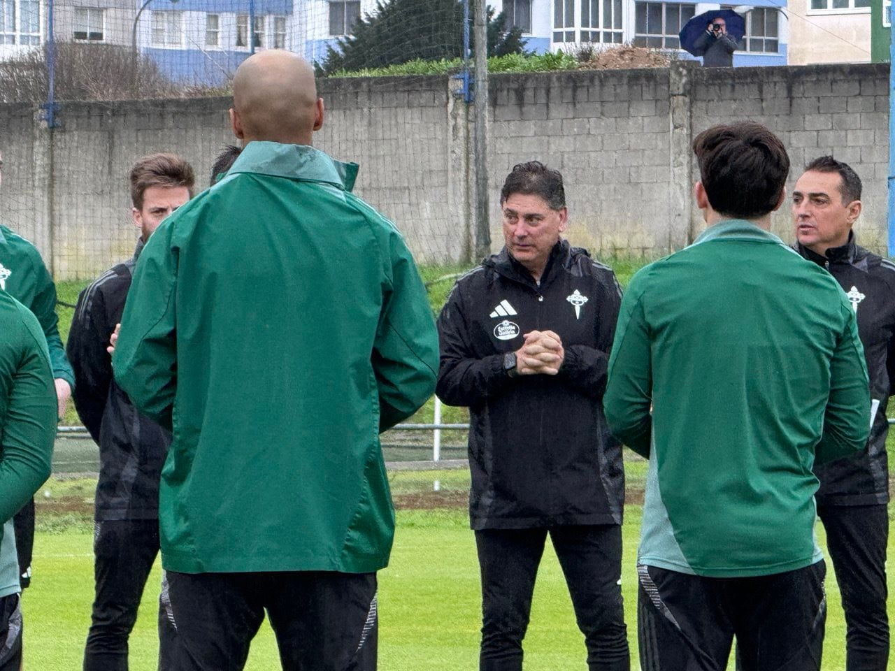 Alejandro Menéndez, en el entrenamiento matinal de este miércoles en A Gándara (foto: Racing Club Ferrol)