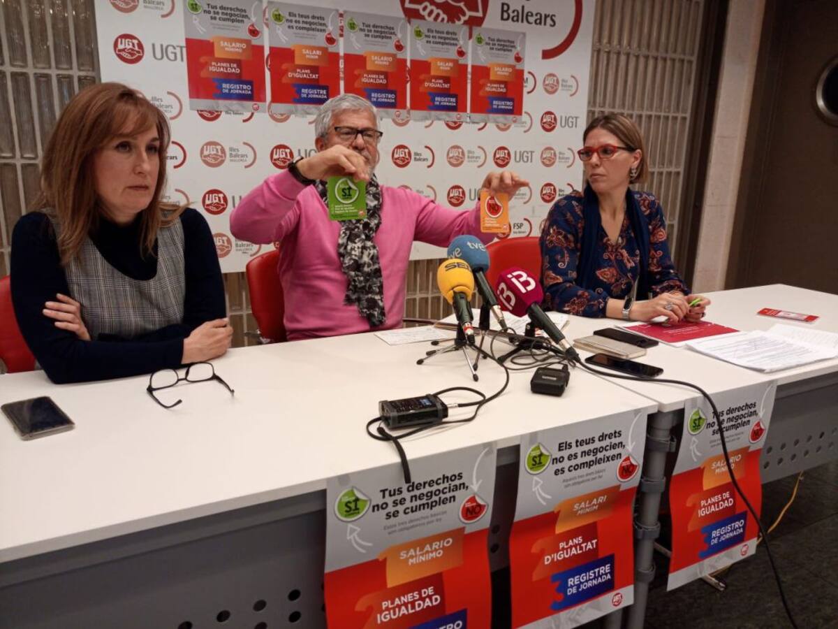 UGT denuncia que el 96 por ciento de pequeñas empresas de las Islas incumple el registro de jornada