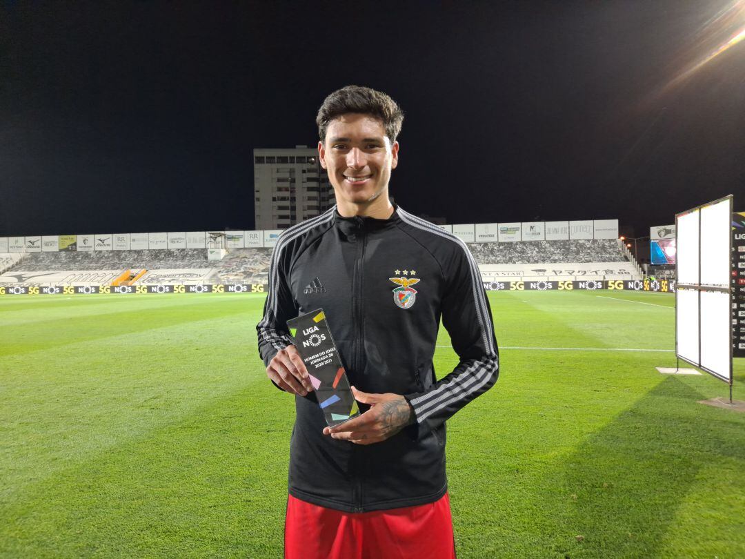 Un 9 con mucho futuro.