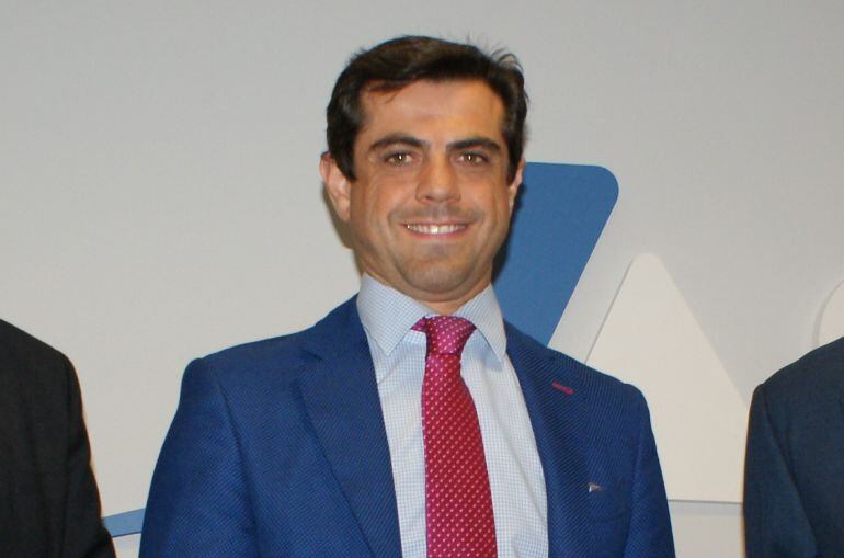 El alcalde de Albacete, Javier Cuenca, durante la Asamblea de ADECA