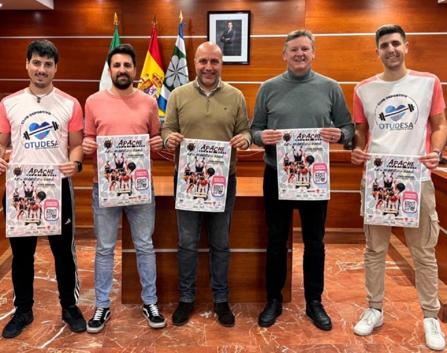 Presentación de la Apache Hybrid Race Otura 2026