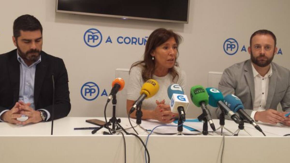 La presidenta del PP coruñés acusa a Ferreiro de gobernar solo para sus amigos