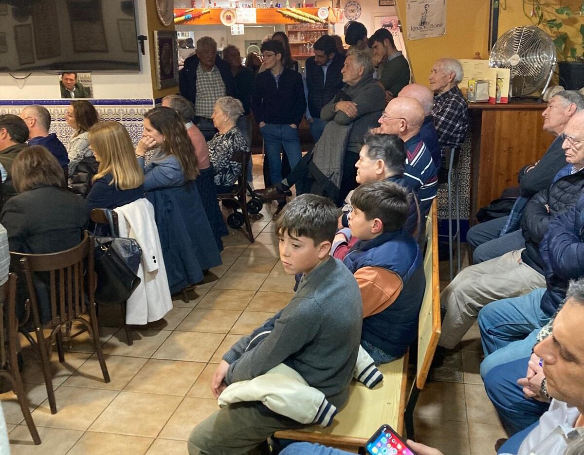 Charla celebrada en la peña taurina oscense